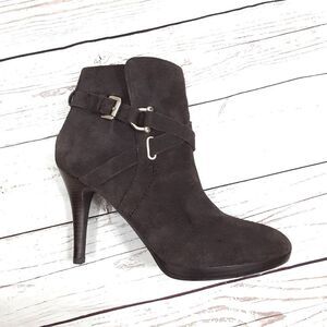 NWOT Tommy Hilfiger Rayelle Brown Suede Boots